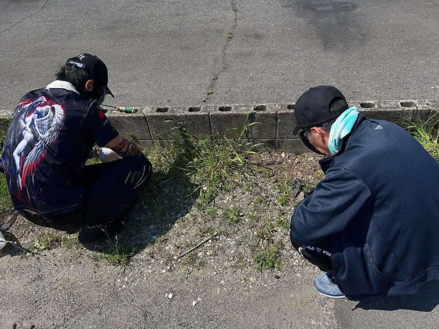 この前事業所の草取りをしてもらいました🙏
